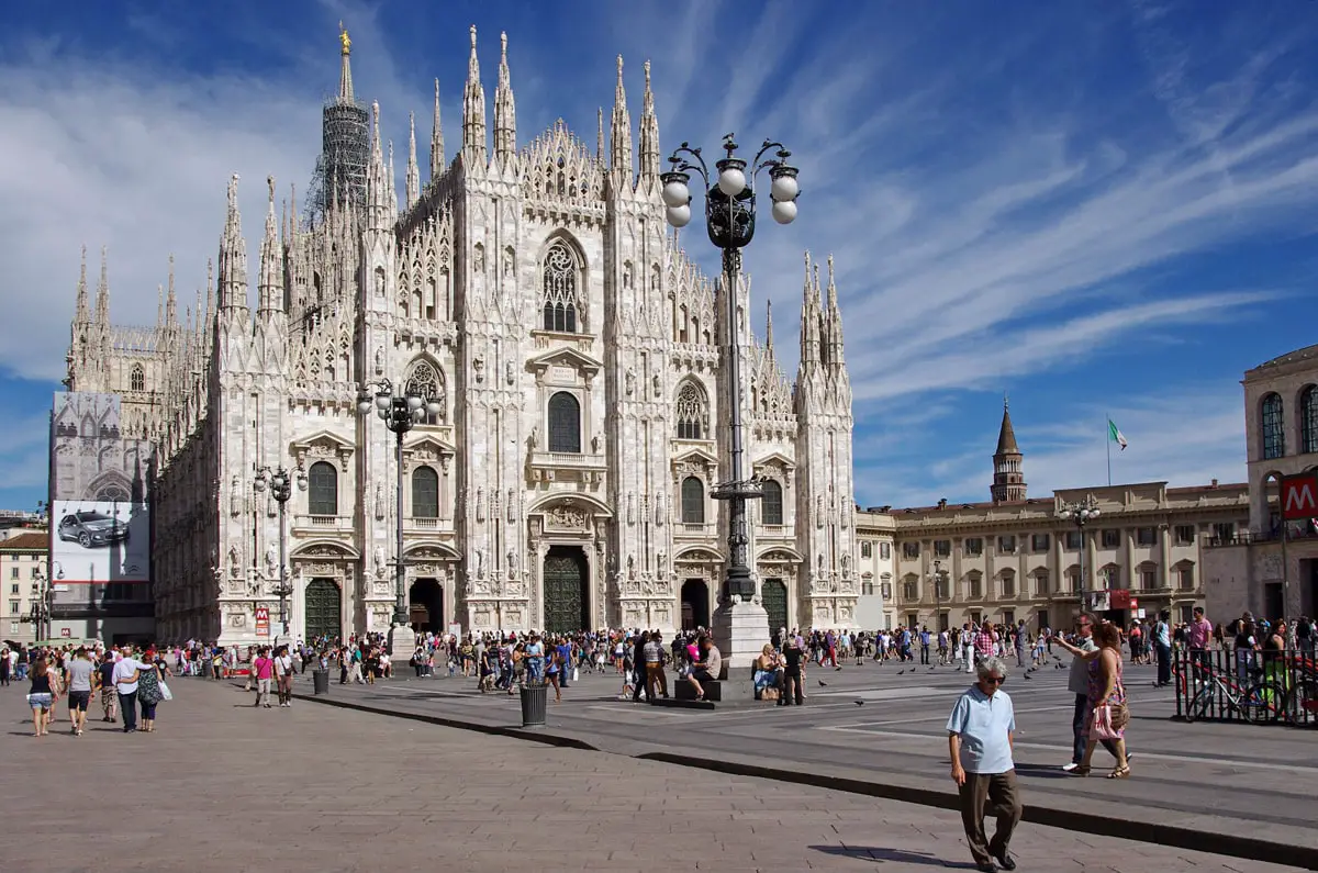 Milan Cathedral - greatest Gothic cathedral in Italy | Wondermondo