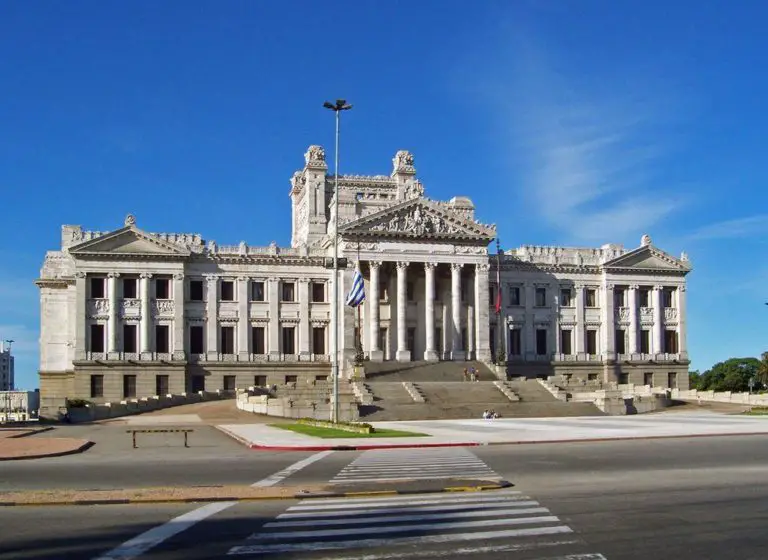 Landmarks of Uruguay | Wondermondo